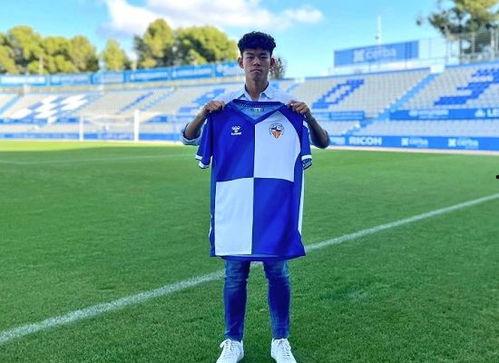 今日足球队长爆料新闻,揭秘球队内部风云与备战策略 第2张 今日足球队长爆料新闻,揭秘球队内部风云与备战策略 第2张